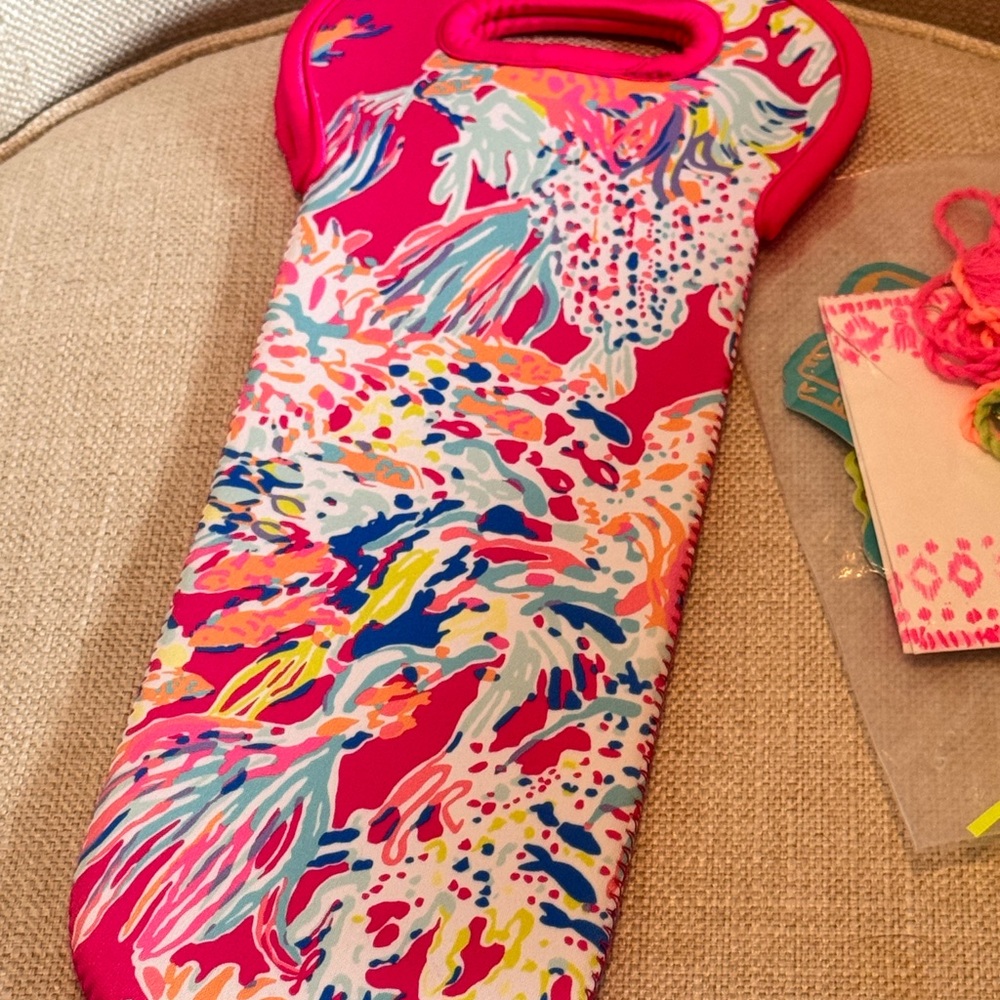 Lilly Pulitzer Pink and Blue Patterned Wine Tote